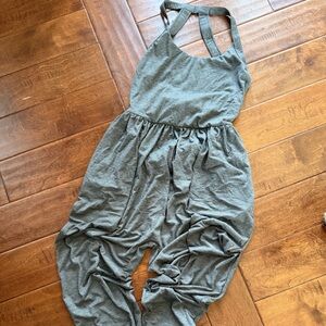 HALARA Women's Gray Sleeveless Jumpsuit